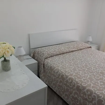 Casa Maris Appartement SantʼAgata di Militello